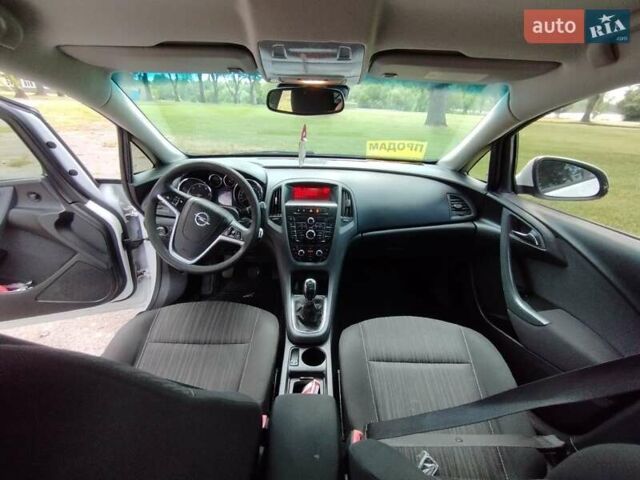 Білий Опель Астра, об'ємом двигуна 1.7 л та пробігом 290 тис. км за 5850 $, фото 8 на Automoto.ua