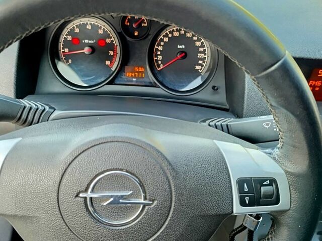 Білий Опель Астра, об'ємом двигуна 1.6 л та пробігом 197 тис. км за 6200 $, фото 5 на Automoto.ua