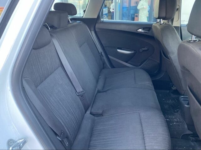 Белый Опель Астра, объемом двигателя 1.7 л и пробегом 218 тыс. км за 5950 $, фото 22 на Automoto.ua