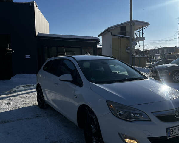 Білий Опель Астра, об'ємом двигуна 1.69 л та пробігом 266 тис. км за 5950 $, фото 3 на Automoto.ua