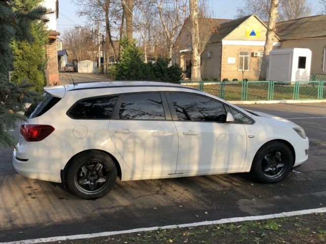 Білий Опель Астра, об'ємом двигуна 1.2 л та пробігом 299 тис. км за 7499 $, фото 6 на Automoto.ua