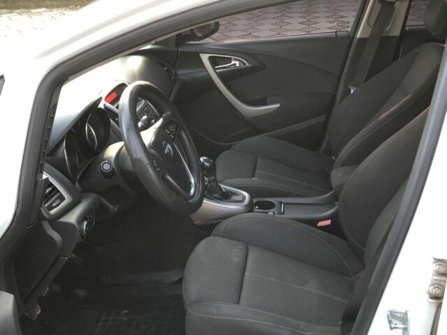 Білий Опель Астра, об'ємом двигуна 1.2 л та пробігом 299 тис. км за 7499 $, фото 4 на Automoto.ua