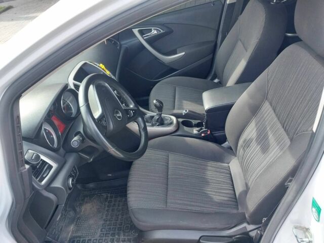 Білий Опель Астра, об'ємом двигуна 1.7 л та пробігом 228 тис. км за 6999 $, фото 11 на Automoto.ua