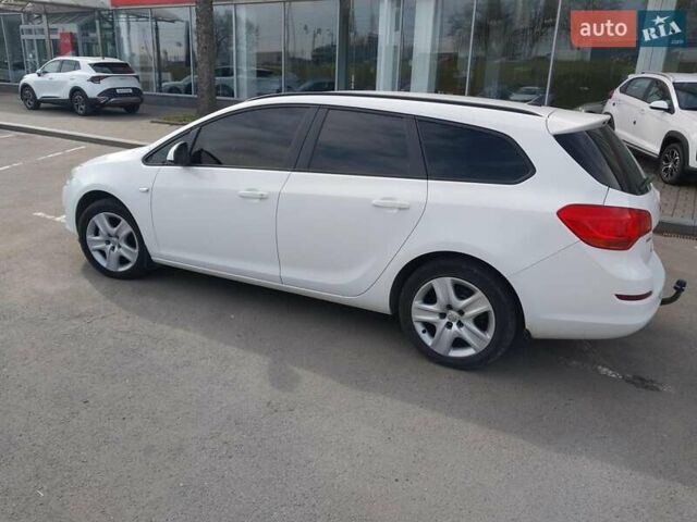 Белый Опель Астра, объемом двигателя 1.69 л и пробегом 228 тыс. км за 6999 $, фото 11 на Automoto.ua