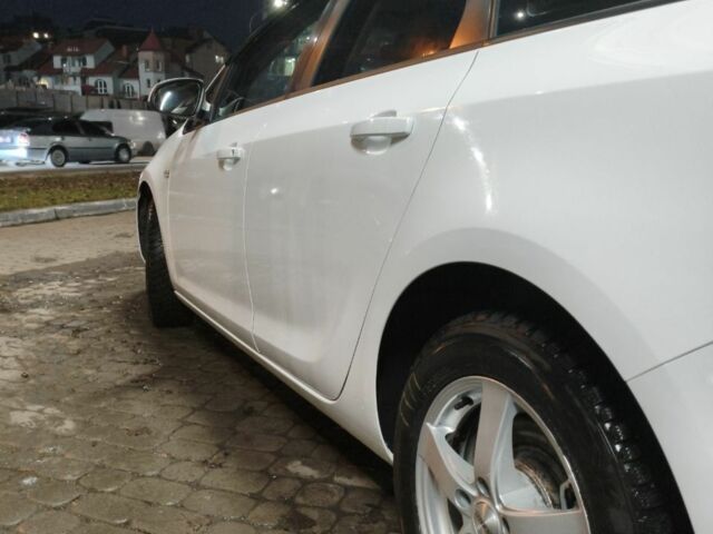 Білий Опель Астра, об'ємом двигуна 1.7 л та пробігом 274 тис. км за 5950 $, фото 6 на Automoto.ua