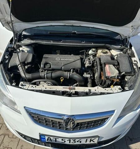 Белый Опель Астра, объемом двигателя 1.69 л и пробегом 271 тыс. км за 6700 $, фото 17 на Automoto.ua