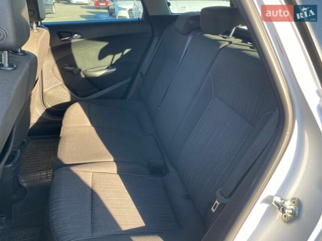 Білий Опель Астра, об'ємом двигуна 1.7 л та пробігом 388 тис. км за 5500 $, фото 16 на Automoto.ua