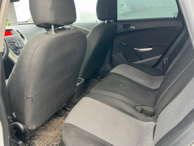 Білий Опель Астра, об'ємом двигуна 1.7 л та пробігом 290 тис. км за 5600 $, фото 6 на Automoto.ua