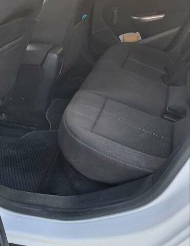 Белый Опель Астра, объемом двигателя 1.69 л и пробегом 261 тыс. км за 7500 $, фото 14 на Automoto.ua