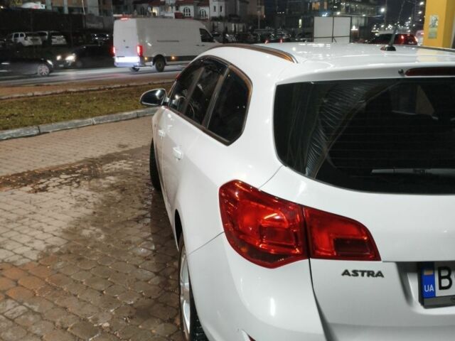 Білий Опель Астра, об'ємом двигуна 1.7 л та пробігом 274 тис. км за 5950 $, фото 2 на Automoto.ua