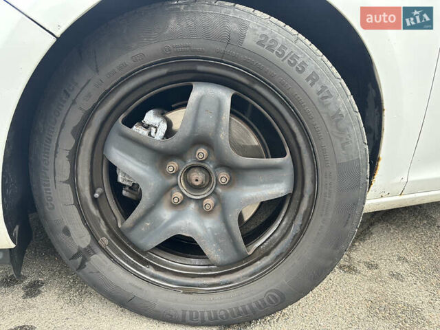 Белый Опель Астра, объемом двигателя 1.69 л и пробегом 315 тыс. км за 5600 $, фото 6 на Automoto.ua