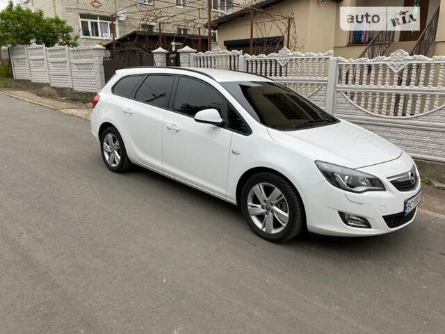 Білий Опель Астра, об'ємом двигуна 1.69 л та пробігом 228 тис. км за 7400 $, фото 32 на Automoto.ua