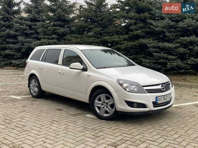 Білий Опель Астра, об'ємом двигуна 1.6 л та пробігом 132 тис. км за 5800 $, фото 10 на Automoto.ua