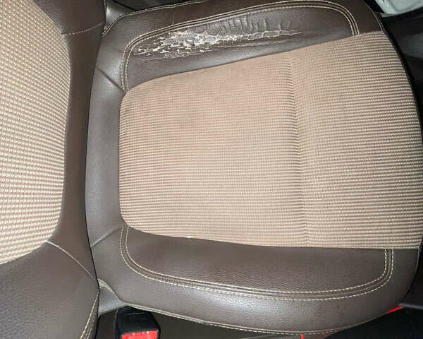 Белый Опель Астра, объемом двигателя 2 л и пробегом 140 тыс. км за 7600 $, фото 4 на Automoto.ua