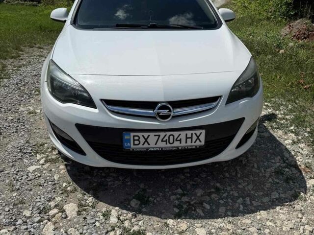 Білий Опель Астра, об'ємом двигуна 2 л та пробігом 100 тис. км за 8000 $, фото 2 на Automoto.ua