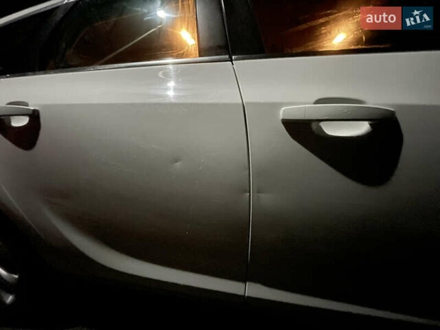 Білий Опель Астра, об'ємом двигуна 2 л та пробігом 250 тис. км за 8000 $, фото 10 на Automoto.ua