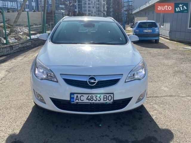 Білий Опель Астра, об'ємом двигуна 1.3 л та пробігом 270 тис. км за 5800 $, фото 1 на Automoto.ua