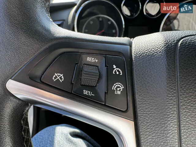 Білий Опель Астра, об'ємом двигуна 1.69 л та пробігом 293 тис. км за 6100 $, фото 15 на Automoto.ua