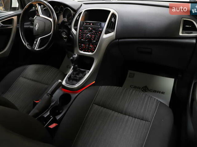 Білий Опель Астра, об'ємом двигуна 1.7 л та пробігом 144 тис. км за 8899 $, фото 86 на Automoto.ua