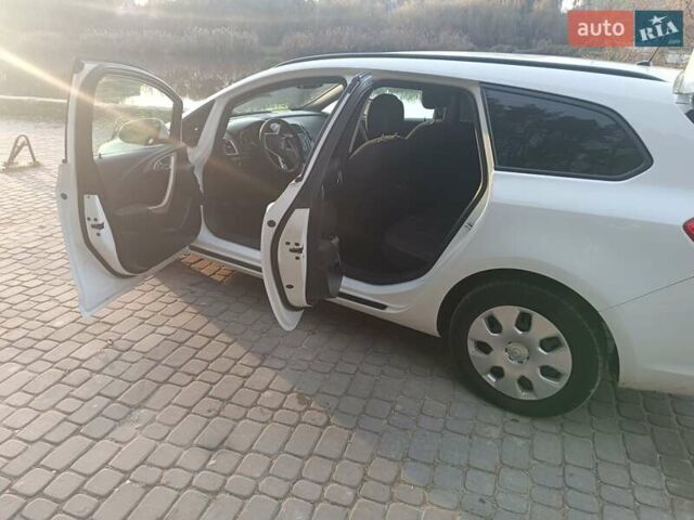 Белый Опель Астра, объемом двигателя 0 л и пробегом 230 тыс. км за 7000 $, фото 11 на Automoto.ua