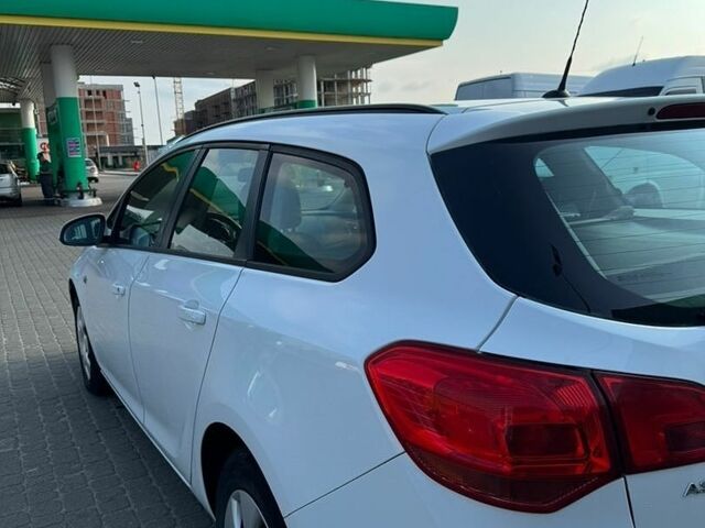 Білий Опель Астра, об'ємом двигуна 1.69 л та пробігом 203 тис. км за 7500 $, фото 5 на Automoto.ua