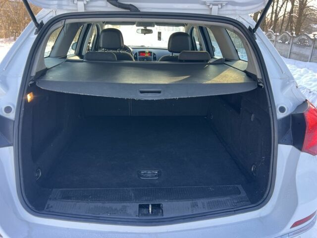 Белый Опель Астра, объемом двигателя 1.2 л и пробегом 287 тыс. км за 5600 $, фото 8 на Automoto.ua