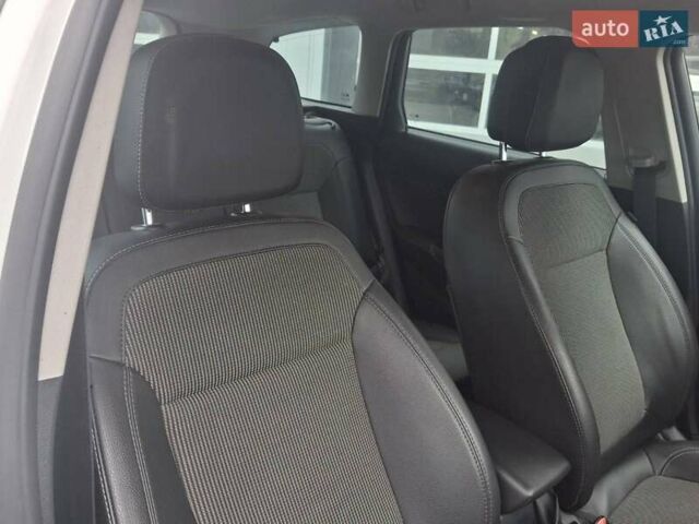 Опель Астра 2012 у Дрогобичі на Automoto.ua Білий Опель Астра, об'ємом двигуна 1.7 л та пробігом 232 тис. км за 8500 $, фото 48 на Automoto.ua