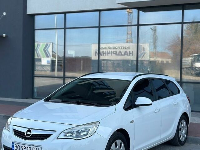 Білий Опель Астра, об'ємом двигуна 1.25 л та пробігом 267 тис. км за 5499 $, фото 1 на Automoto.ua