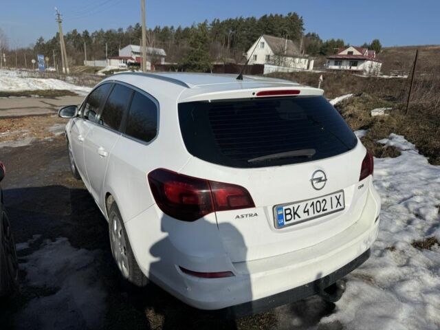 Белый Опель Астра, объемом двигателя 1.7 л и пробегом 320 тыс. км за 4100 $, фото 1 на Automoto.ua