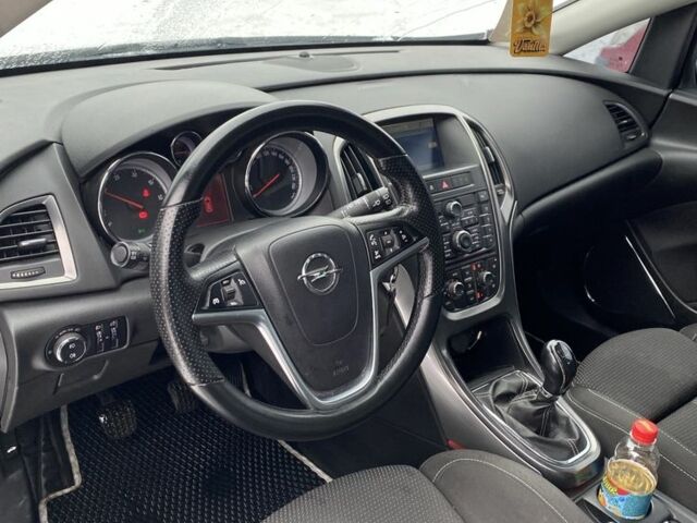 Белый Опель Астра, объемом двигателя 1.2 л и пробегом 3 тыс. км за 5900 $, фото 6 на Automoto.ua