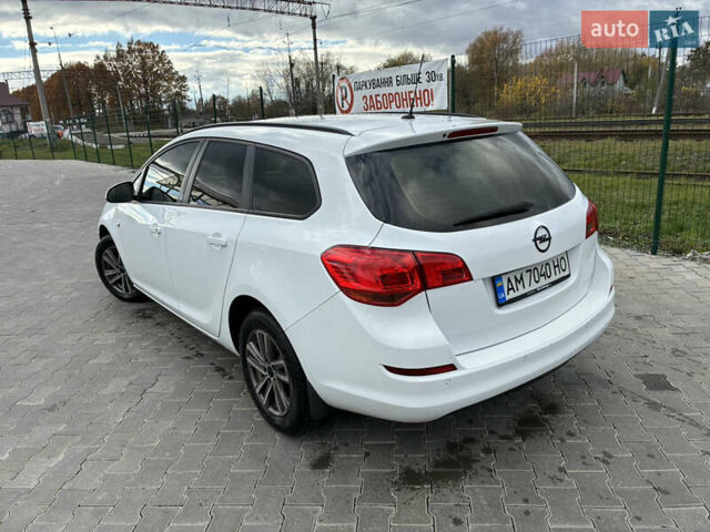 Опель Астра 2012 в Житомире на Automoto.ua Белый Опель Астра, объемом двигателя 1.3 л и пробегом 278 тыс. км за 5900 $, фото 5 на Automoto.ua