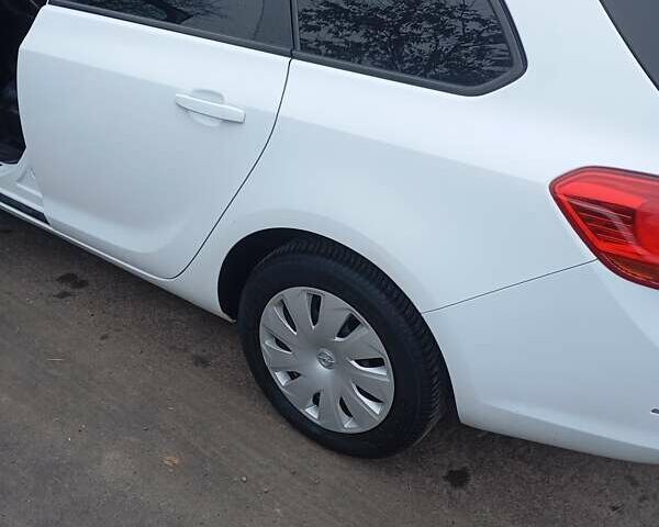 Білий Опель Астра, об'ємом двигуна 1.69 л та пробігом 260 тис. км за 7900 $, фото 6 на Automoto.ua