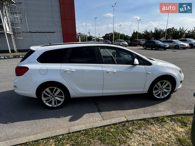 Білий Опель Астра, об'ємом двигуна 1.69 л та пробігом 293 тис. км за 6100 $, фото 4 на Automoto.ua