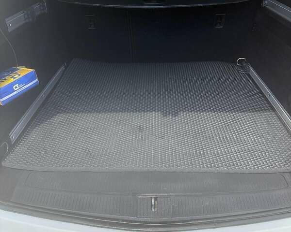 Белый Опель Астра, объемом двигателя 2 л и пробегом 100 тыс. км за 8000 $, фото 3 на Automoto.ua