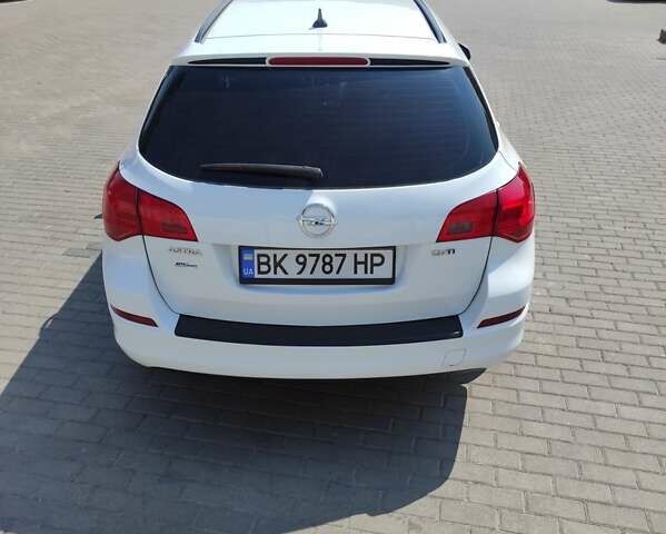 Белый Опель Астра, объемом двигателя 1.7 л и пробегом 212 тыс. км за 7599 $, фото 11 на Automoto.ua