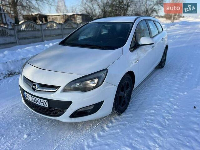 Белый Опель Астра, объемом двигателя 1.3 л и пробегом 287 тыс. км за 5900 $, фото 13 на Automoto.ua