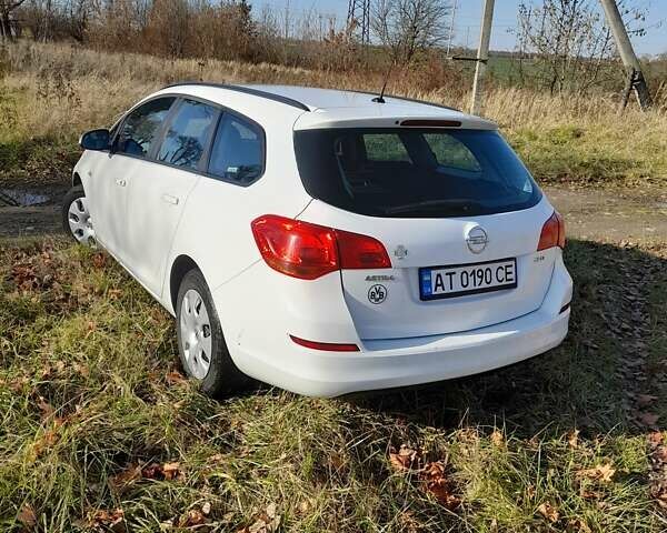 Белый Опель Астра, объемом двигателя 1.69 л и пробегом 217 тыс. км за 6800 $, фото 11 на Automoto.ua