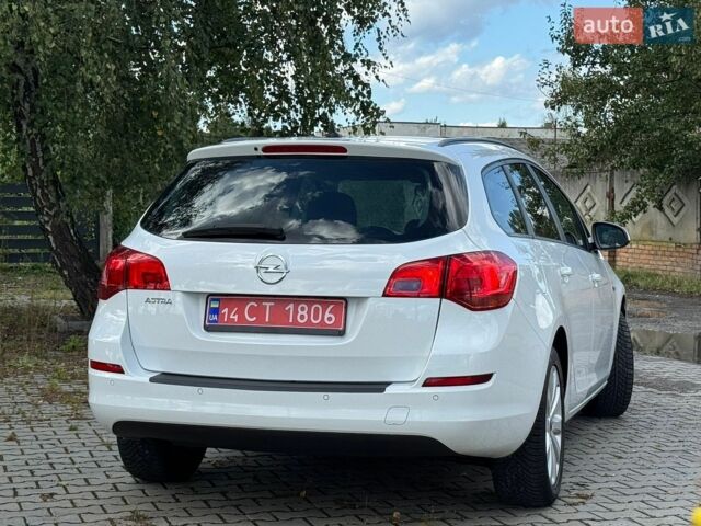 Білий Опель Астра, об'ємом двигуна 1.6 л та пробігом 214 тис. км за 7999 $, фото 13 на Automoto.ua