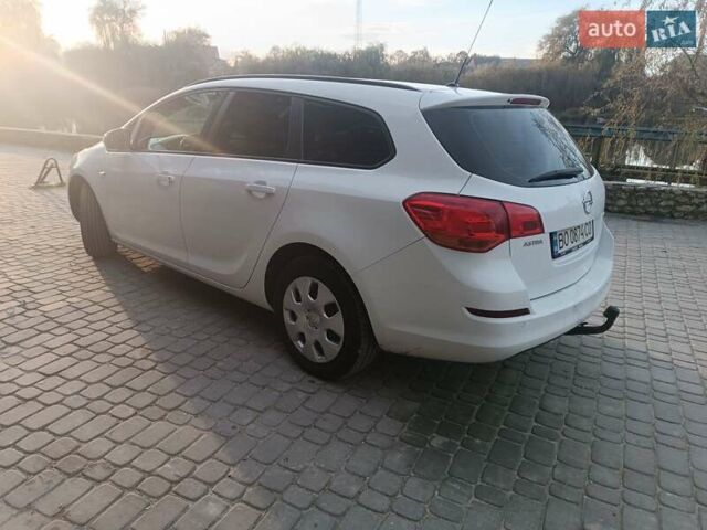 Белый Опель Астра, объемом двигателя 0 л и пробегом 230 тыс. км за 7000 $, фото 5 на Automoto.ua