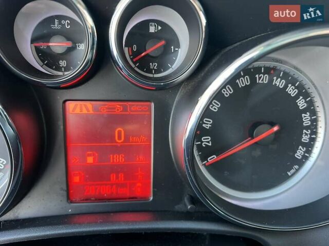 Белый Опель Астра, объемом двигателя 1.3 л и пробегом 287 тыс. км за 5900 $, фото 6 на Automoto.ua