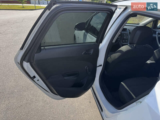 Білий Опель Астра, об'ємом двигуна 1.69 л та пробігом 293 тис. км за 6100 $, фото 6 на Automoto.ua