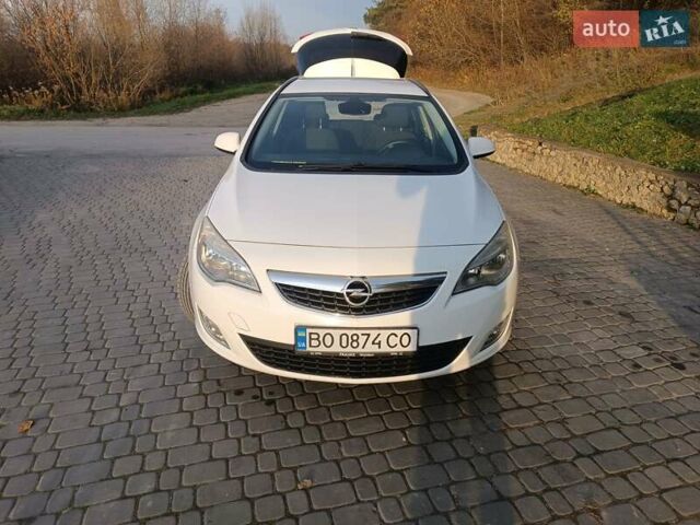 Белый Опель Астра, объемом двигателя 0 л и пробегом 230 тыс. км за 7000 $, фото 8 на Automoto.ua