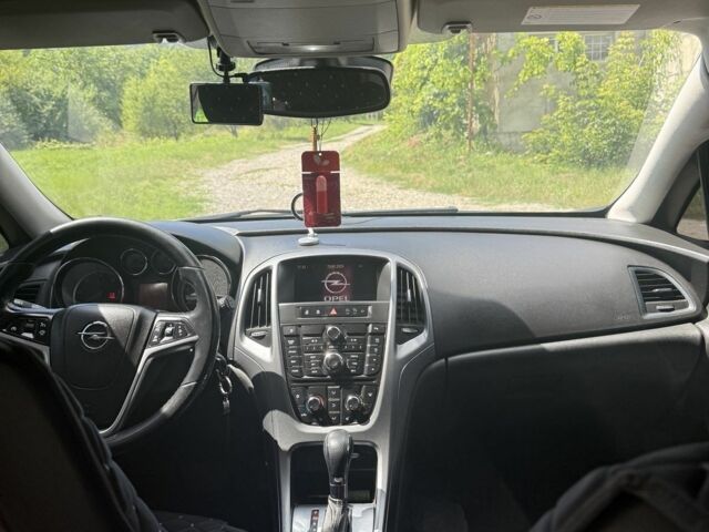 Білий Опель Астра, об'ємом двигуна 2 л та пробігом 100 тис. км за 8000 $, фото 6 на Automoto.ua