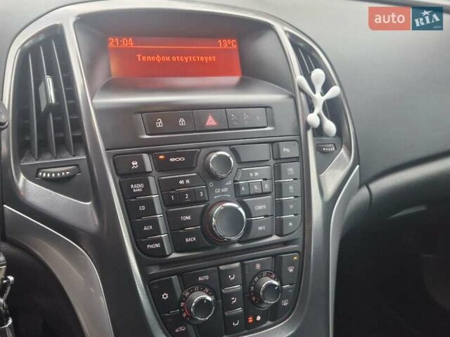 Опель Астра 2012 у Дрогобичі на Automoto.ua Білий Опель Астра, об'ємом двигуна 1.7 л та пробігом 232 тис. км за 8500 $, фото 27 на Automoto.ua