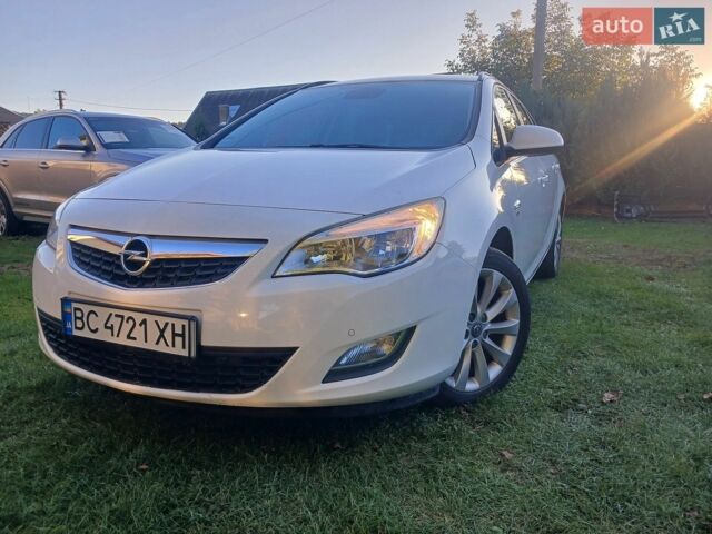 Білий Опель Астра, об'ємом двигуна 1.69 л та пробігом 225 тис. км за 6950 $, фото 1 на Automoto.ua