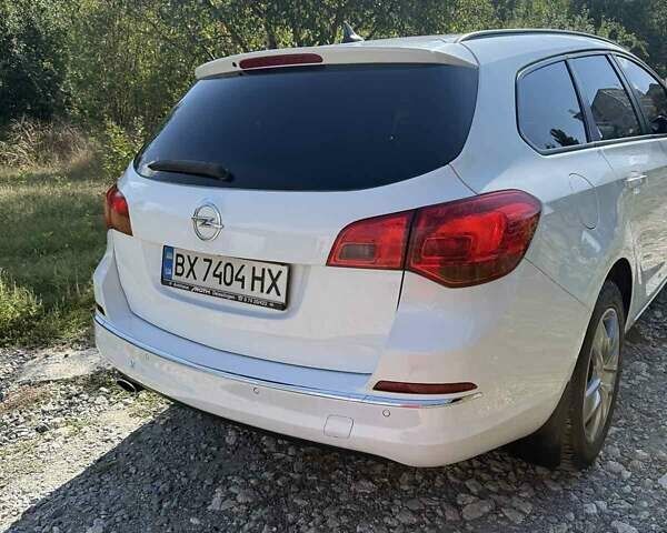 Белый Опель Астра, объемом двигателя 2 л и пробегом 100 тыс. км за 8000 $, фото 4 на Automoto.ua