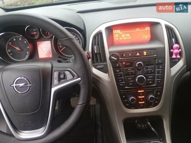 Белый Опель Астра, объемом двигателя 1.3 л и пробегом 268 тыс. км за 5700 $, фото 11 на Automoto.ua