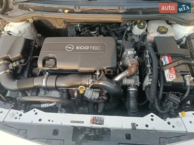 Белый Опель Астра, объемом двигателя 0 л и пробегом 230 тыс. км за 7000 $, фото 10 на Automoto.ua