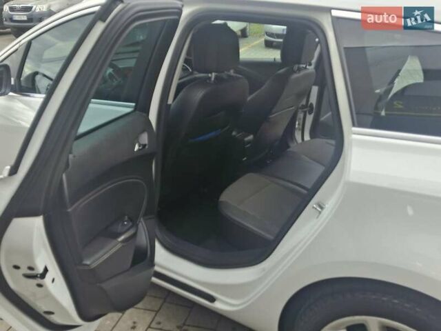 Белый Опель Астра, объемом двигателя 1.7 л и пробегом 232 тыс. км за 8500 $, фото 39 на Automoto.ua