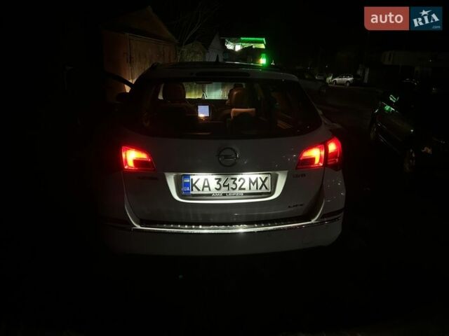 Белый Опель Астра, объемом двигателя 1.69 л и пробегом 375 тыс. км за 6150 $, фото 4 на Automoto.ua